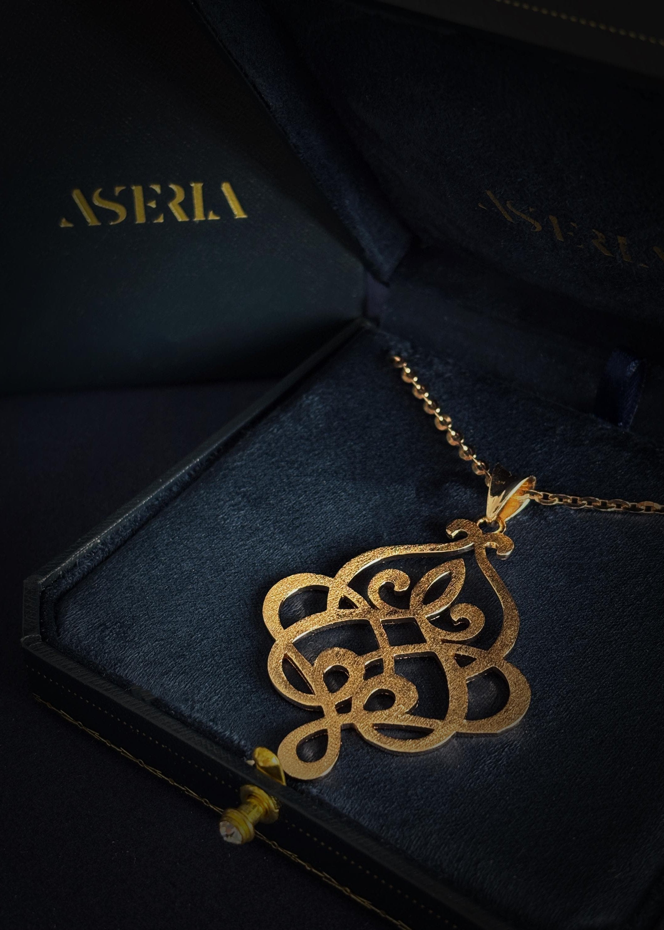 Rose Filigree Pendant Necklace