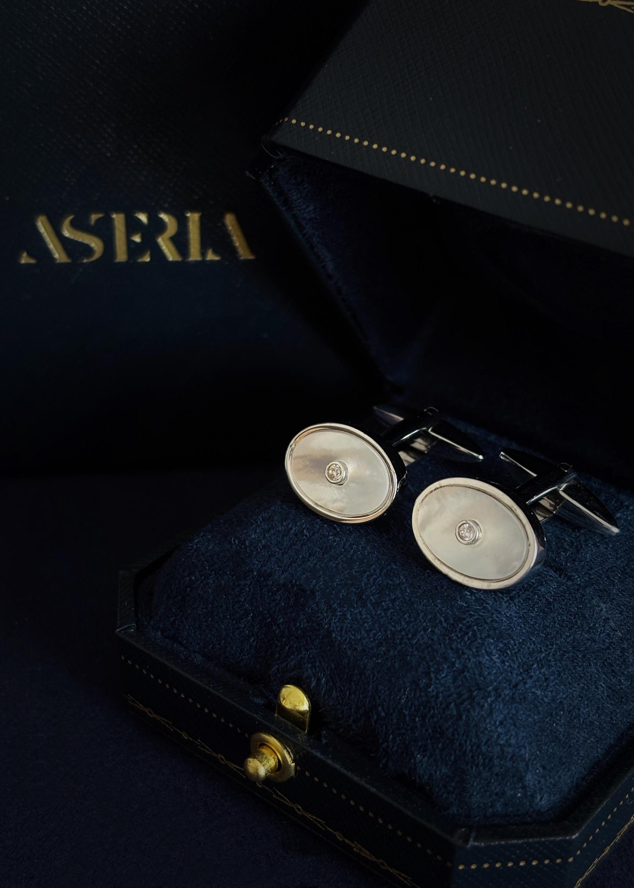 Mother-of-Pearl Oval Cufflinks
