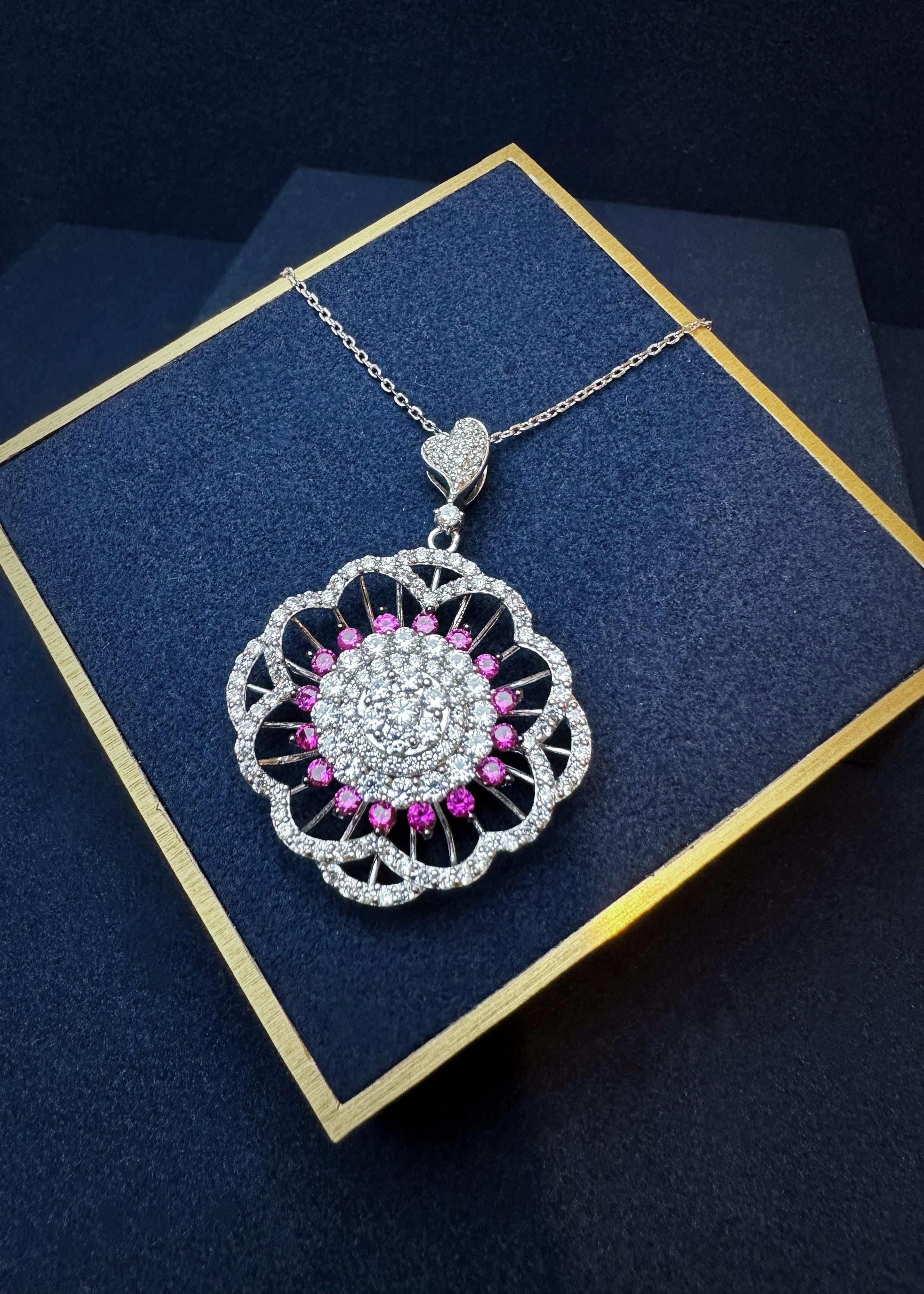 Floral Pendant Necklace