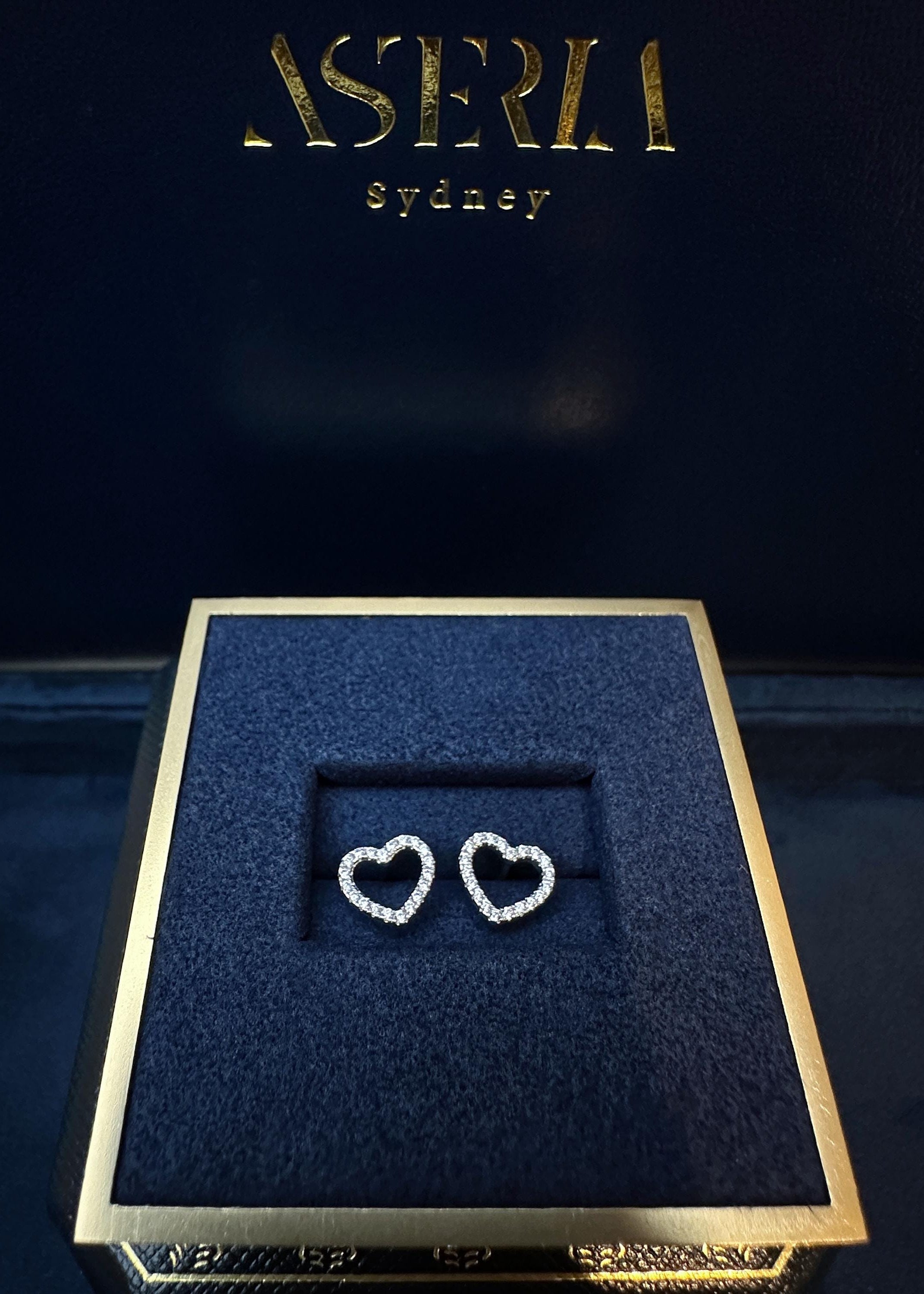 Open Heart Studs