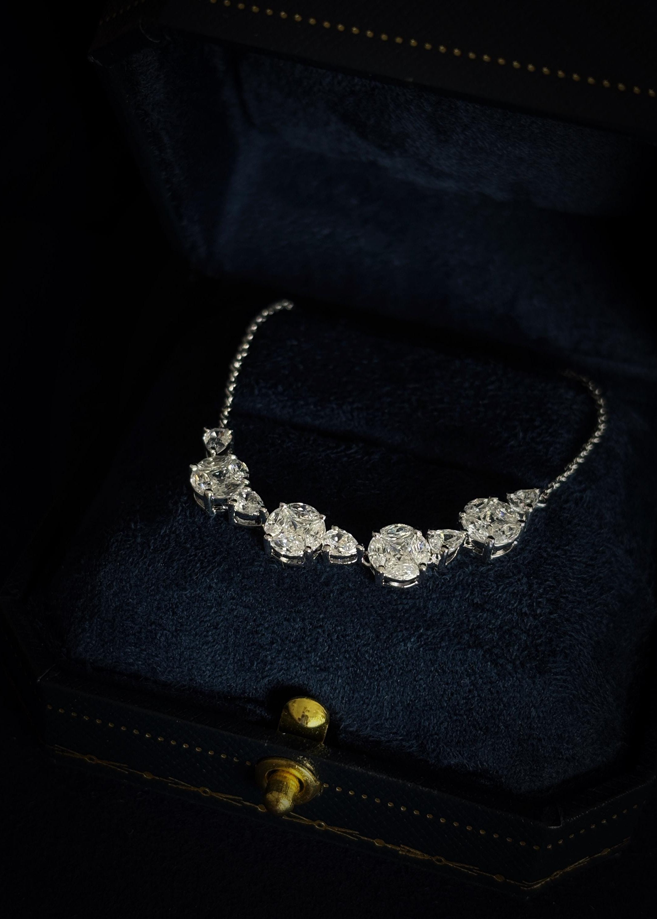 Graduated Glow Bracelet