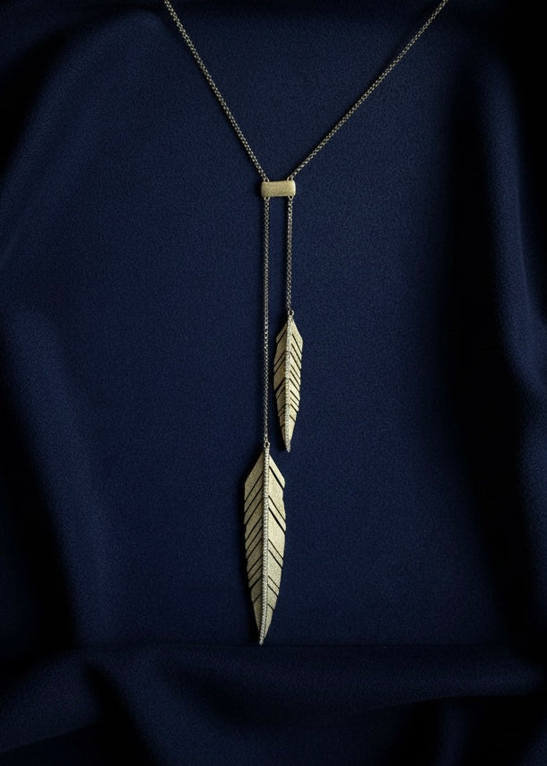 Feather Line Pendant Necklace