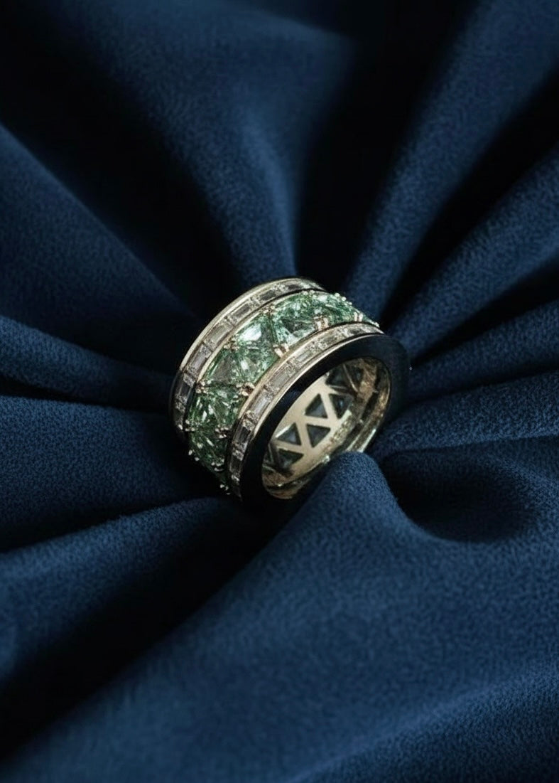 Gradient Light Wide Band