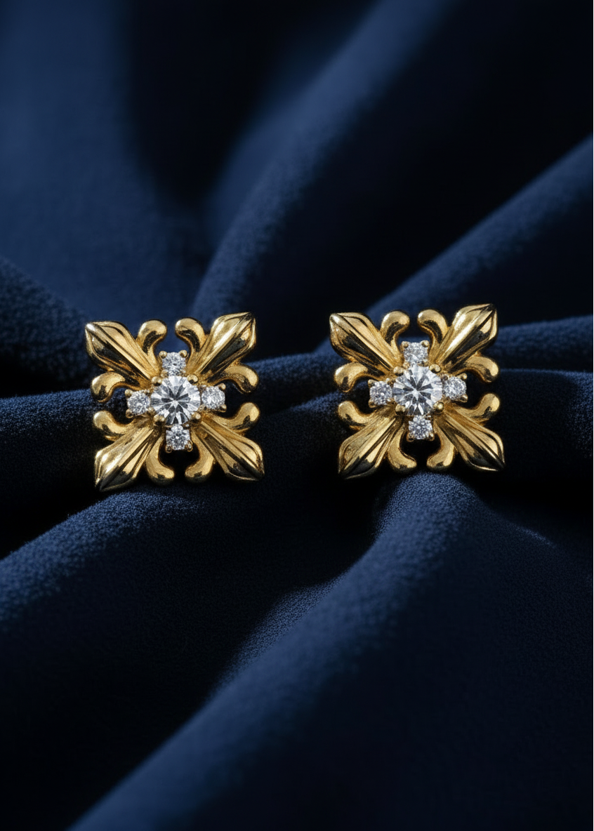 Fleur Crest Stud Earrings