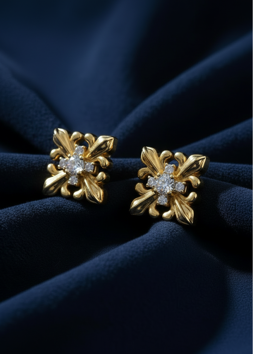 Fleur Crest Stud Earrings