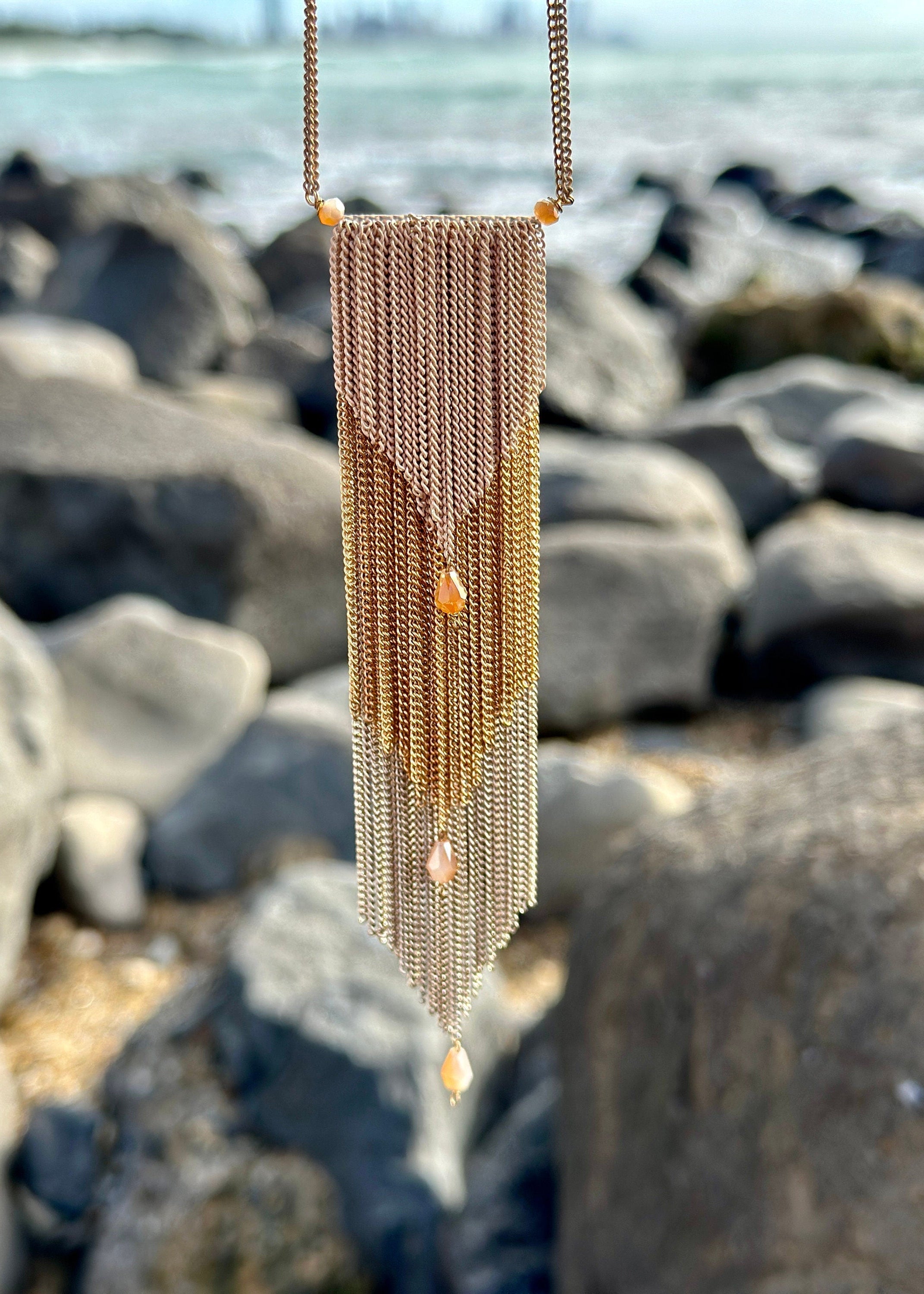 Geometric Fringe Pendant Necklace