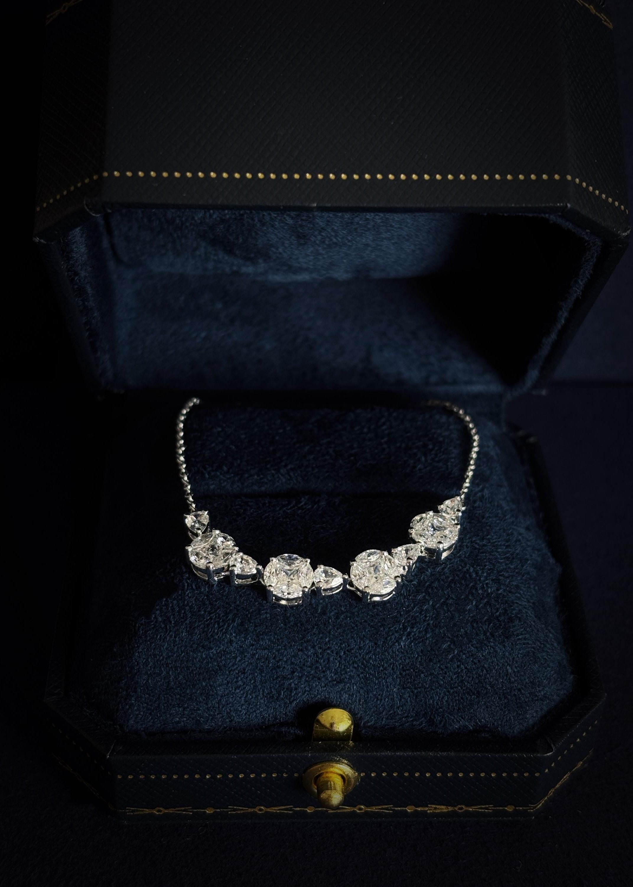 Graduated Glow Bracelet