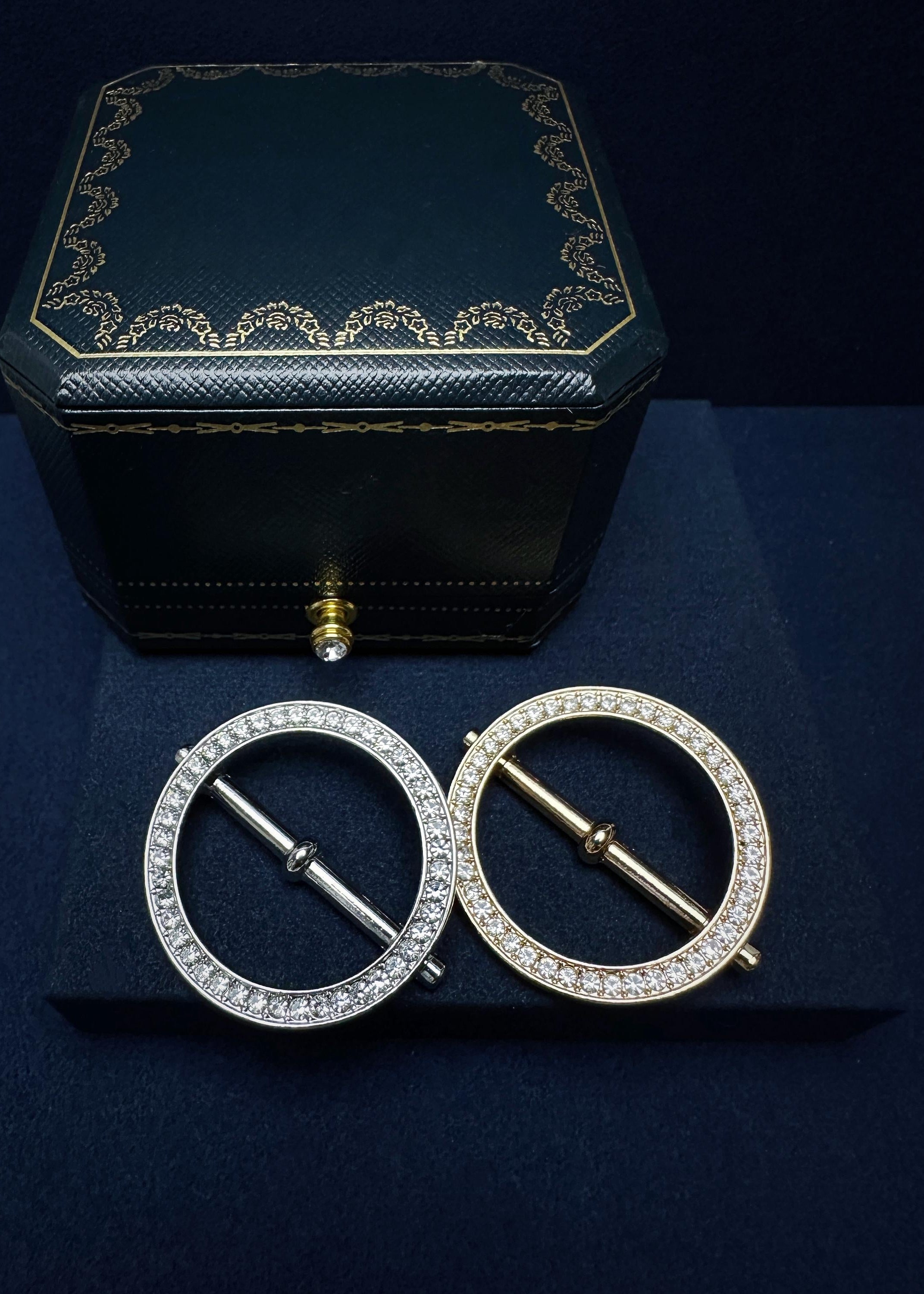 Circular Pave Scarf Ring