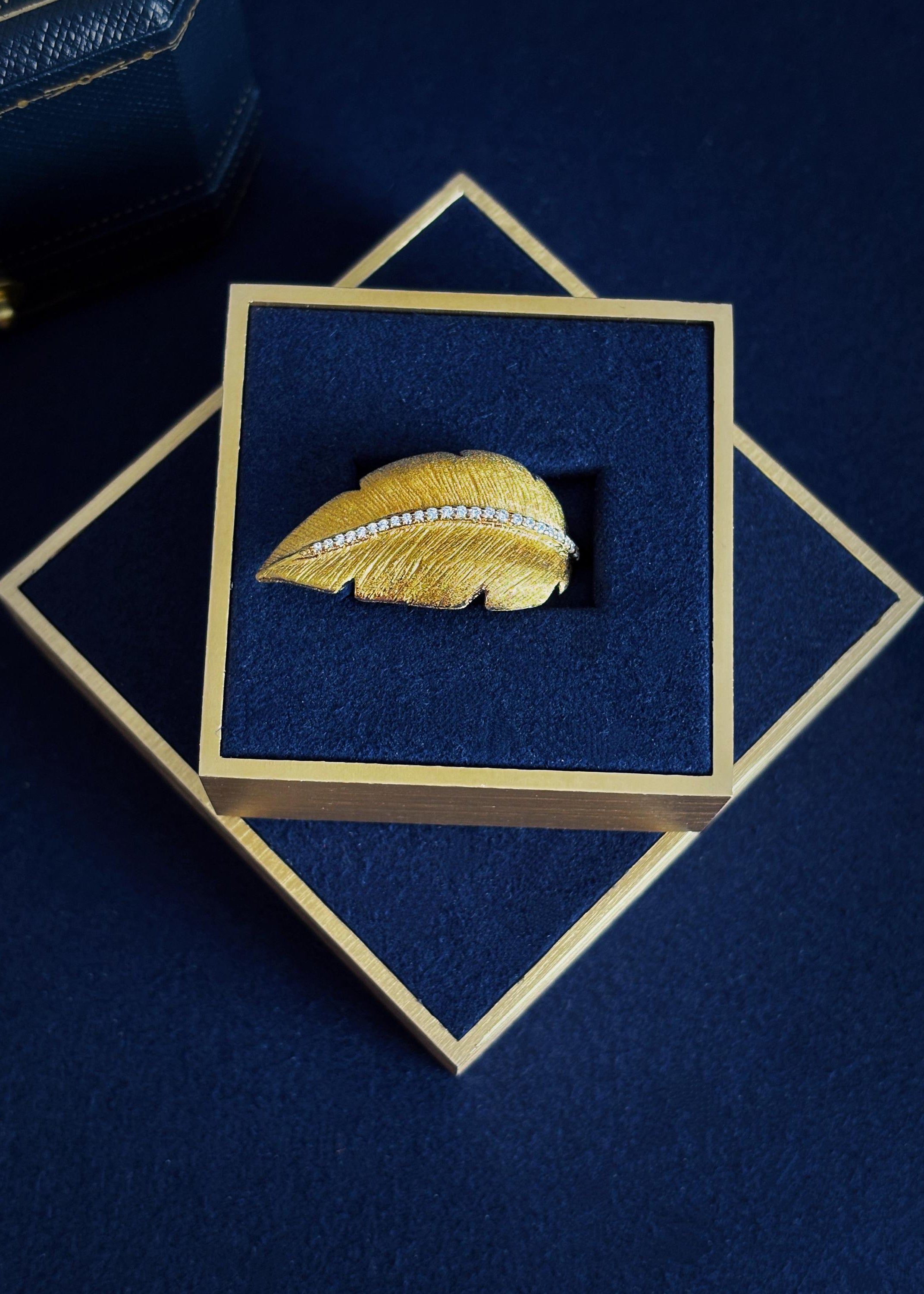 Feather Motif Statement Ring