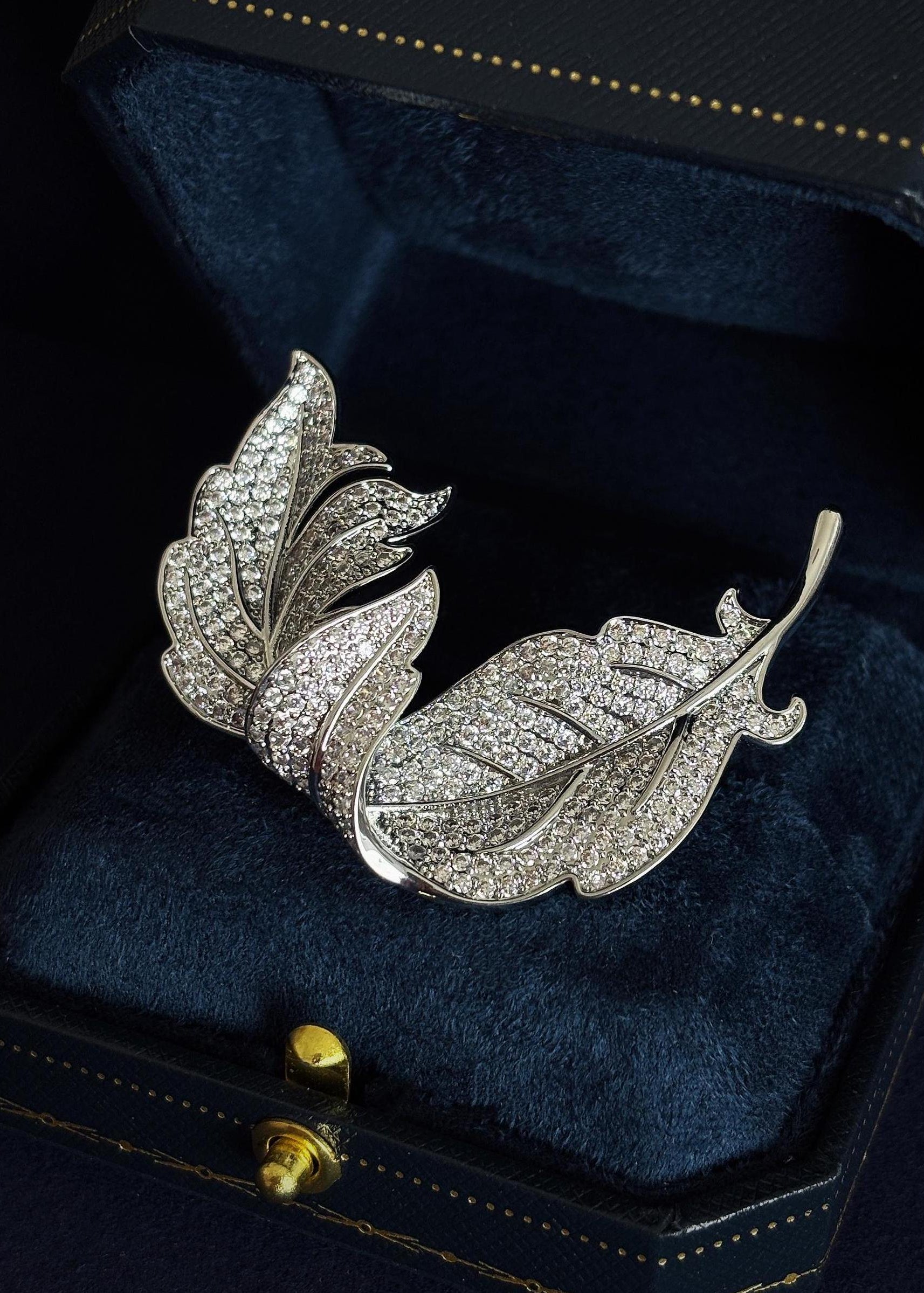 Leaf Statement Brooch