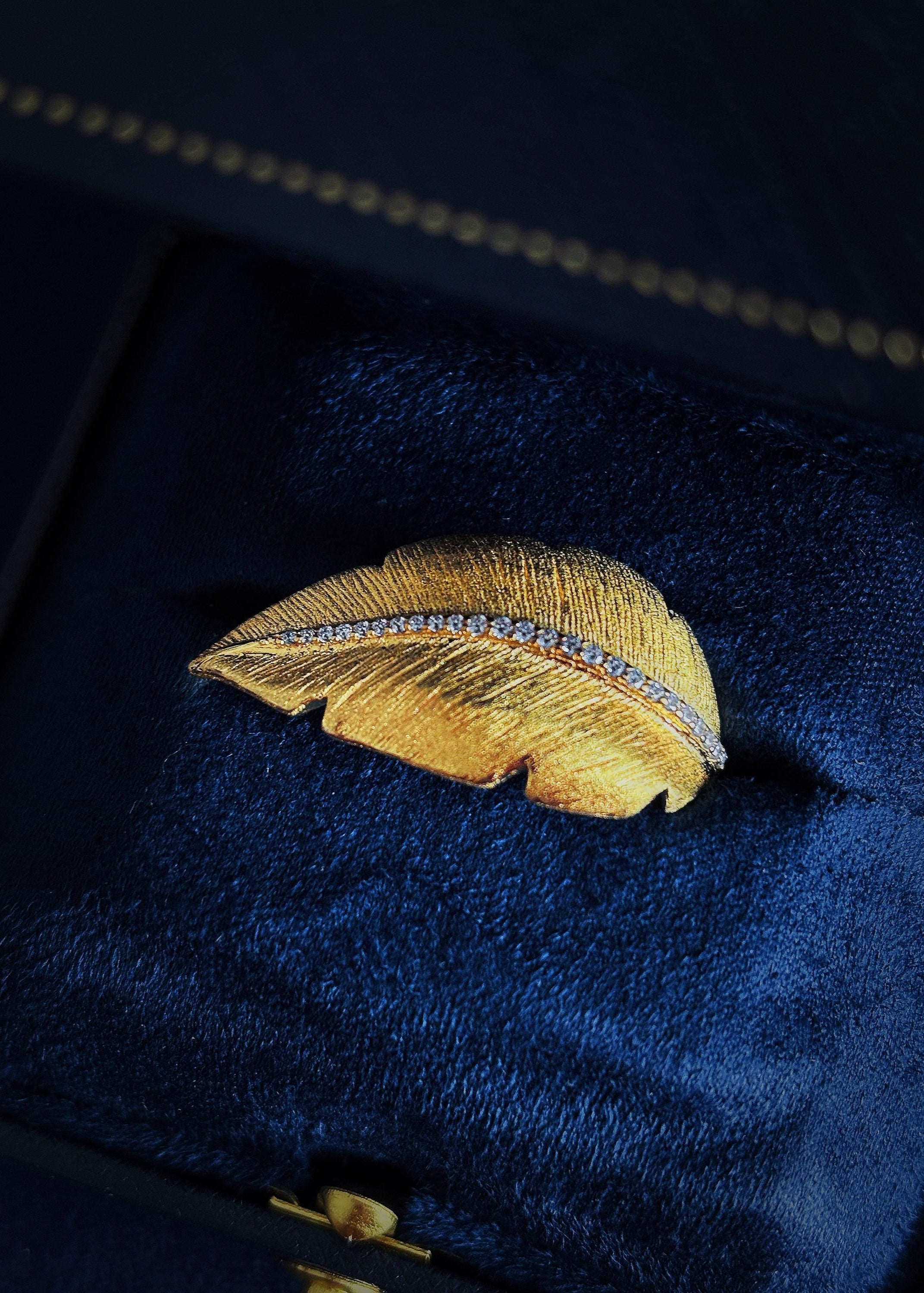 Feather Motif Statement Ring
